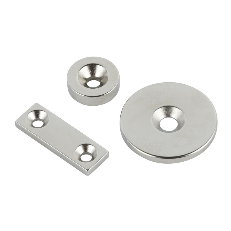 Magnet permanent cu formă personalizată